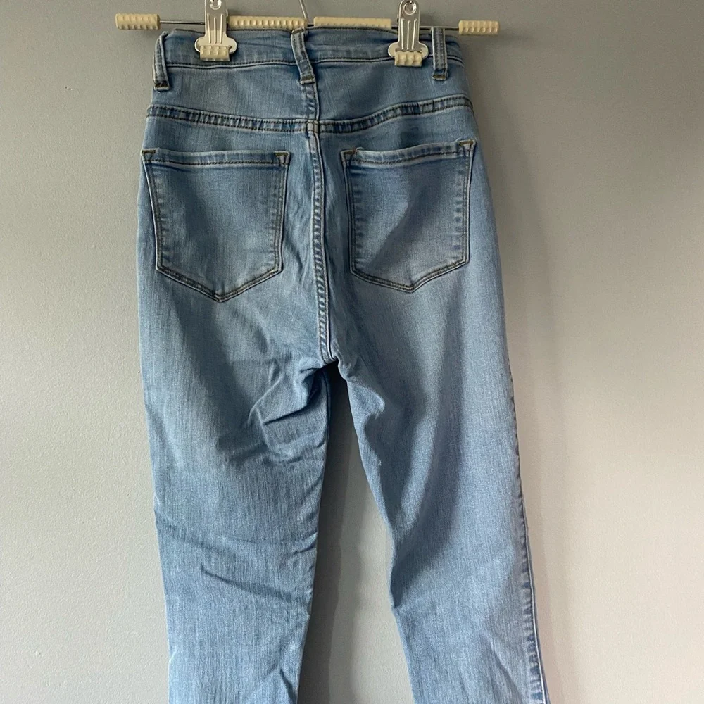 Fashion Nova - Classic High Waist Skinny Jeans - Light Blue Wash - Picture 3 of 4